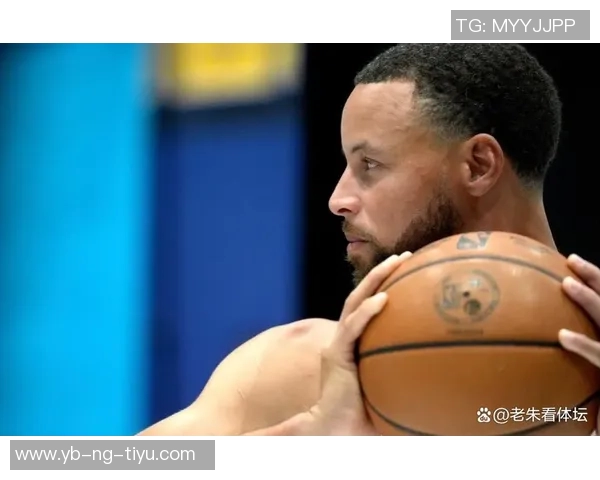 库里分享第三节逆转秘诀:干扰对手投篮保持防守间距避免失误 库里分享第三节逆转秘诀:干扰对手投篮保持防守间距避免失误