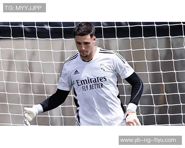 卢卡斯埃尔南德斯因欧冠肘击对手被禁赛三场引发热议 卢卡斯埃尔南德斯因欧冠肘击对手被禁赛三场引发热议