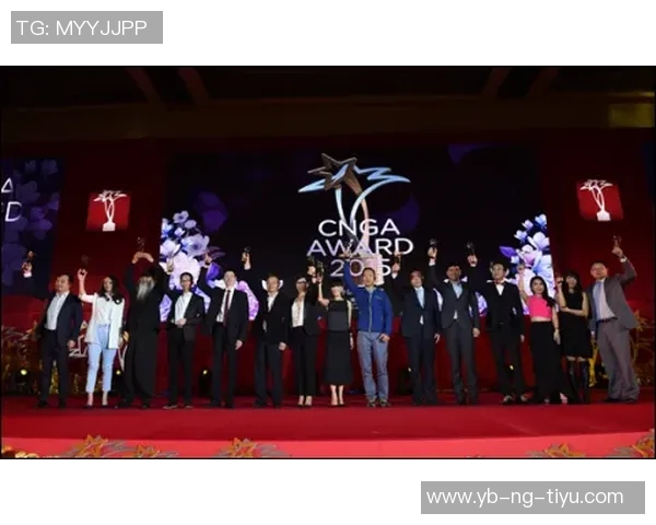 阿贾戴荣获三项大奖四年三冠荣耀无限手套庆祝夺冠游行