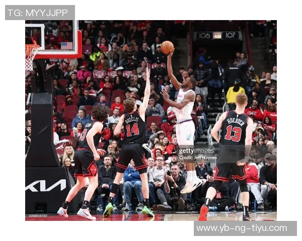 维金斯称赞阿德巴约全能防守能力认为他是联盟顶级防守者之一 维金斯称赞阿德巴约全能防守能力认为他是联盟顶级防守者之一